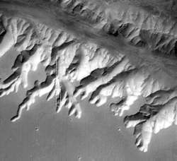 Ius Chasma Ius Chasma